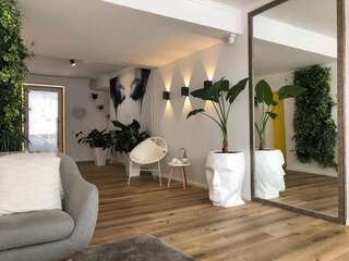 Гостевой дом Shard Boutique Hotel Брашов-6