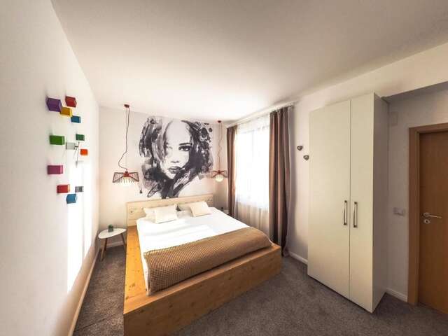 Гостевой дом Shard Boutique Hotel Брашов-29