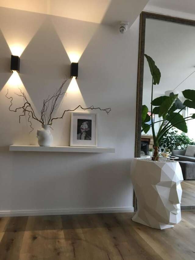 Гостевой дом Shard Boutique Hotel Брашов-7